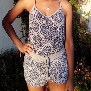 Ink + Ivy 2-piece sphagetti-strap + shorts